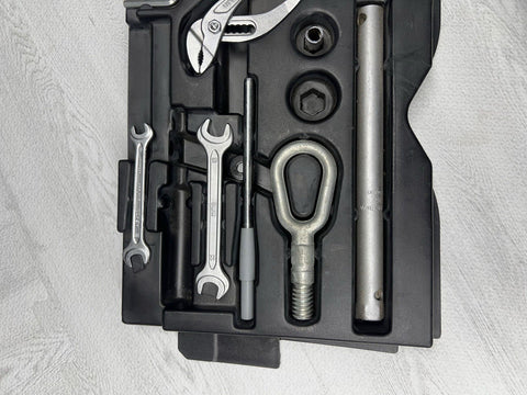 BMW OEM Z3M ROADSTER TRUNK LID TOOL KIT TRAY REAR FLAP GRAY + TOOLS