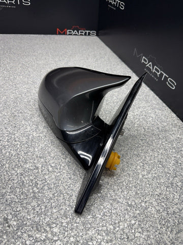 15-20 BMW F82 F83 M4 RIGHT MIRROR / NO CAMERA / NO LANE ASSIST