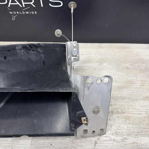 08-13 OEM BMW E90 E92 E93 M3 Front Right Passenger Side Cooler Air Duct Vent