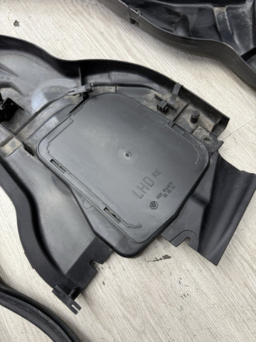 BMW E90 E92 E93 M3 08-13 Front Cabin Micro Filter Housings Covers Set