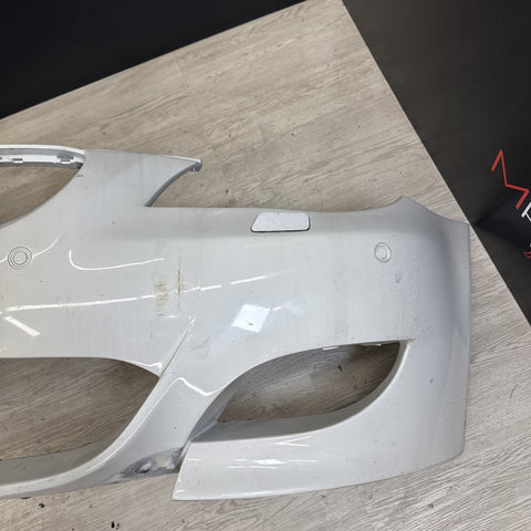 (PICKUP ONLY) OEM Original Front Bumper 06-10 BMW E60 M5 White 7896024