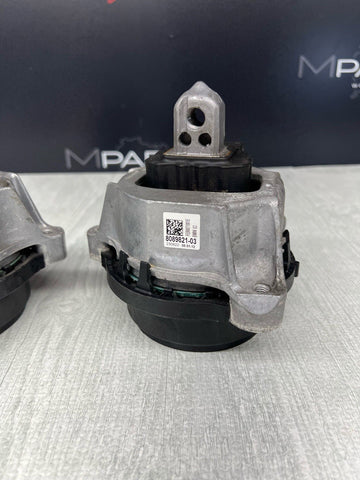 BMW F90 M5 ENGINE MOTOR MOUNTS 8089822 22118089822 ORIGINAL