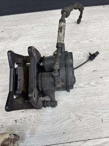 PORSCHE MACAN 15-19 REAR LEFT DRIVER SIDE BRAKE CALIPER BLACK OEM