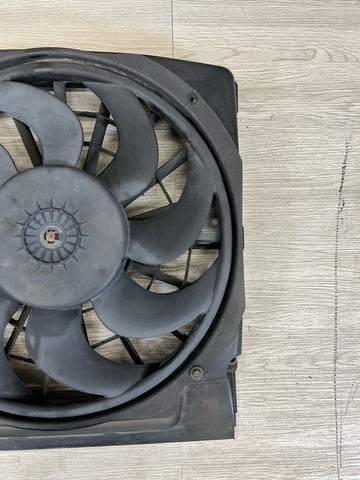 95-99 BMW E36 325I 328I M3 FRONT RADIATOR COOLING FAN ASSEMBLY 51718391407