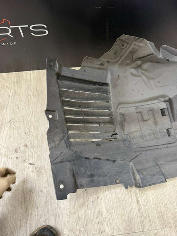 15-20 BMW F80 F82 M3 M4 Front Right Passenger Fender Liner Splash Shield OEM