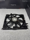 15-20 OEM BMW F80 F82 F83 M3 M4 Electric Radiator Cooling Fan w/Shroud *Crack