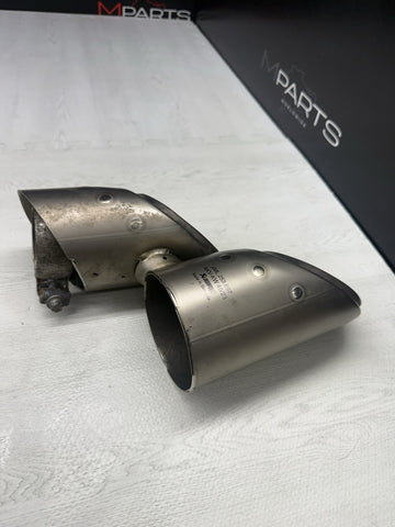 LAMBORGHINI URUS PERFORMANTE AKRAPOVIC TAIL PIPE TITANIUM LEFT DRIVER 4ML253697
