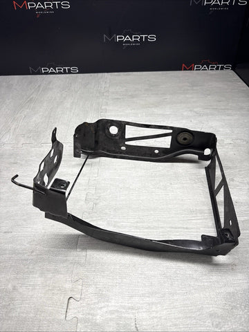BMW G82 M4 FRONT LEFT CRASH REINFORCEMENT BRACKET 51118071635 8071635 ORIGINAL