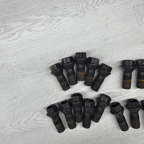 Lug Bolts Wheel Spacer BMW G80 G82 G83 G87 M2 M3 M4 21-26 Stock