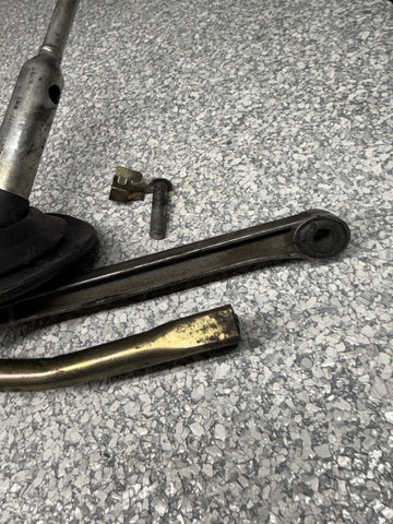 01-06 BMW E46 M3 OEM Shift Knob Shifter Linkage Arm Selector Rod