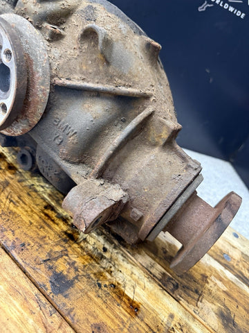 00-05 BMW E46 3 Series Rear Axle Differential Carrier Final Drive 3:46 OEM 153k