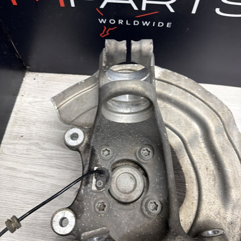 15-20 OEM BMW F80 F82 F83 M3 M4 Front Left Hub Spindle Knuckle Wheel Bearing