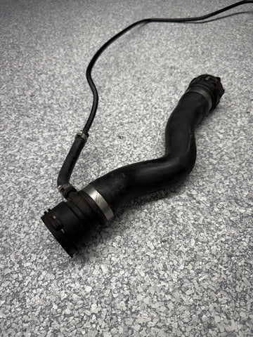2008-2013 BMW E90 E92 E93 M3 UPPER RADIATOR COOLANT HOSE + RETURN LINE OEM