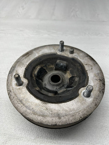 08-13 BMW E90 E92 E93 M3 FRONT TOP STRUT SHOCK SUSPENSION MOUNT