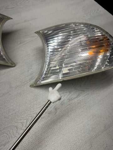 02-06 BMW E46 325 328 M3 Clear Corner Lights Tail Lamps 6919651 6919652 *Notes*