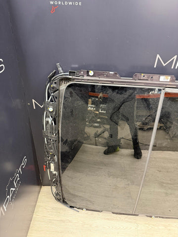 (PICKUP ONLY) 19-25 BMW G05 X5 F95 X5M Panoramic Sunroof Cassette Assembly