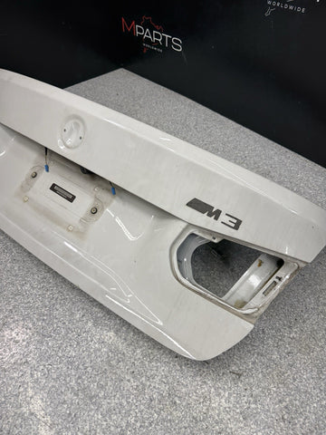 (PICKUP ONLY) BMW F80 M3 Sedan Rear Trunk Deck Lid Panel Alpine White