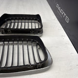 BMW E46 M3 01-06 Hood Grille Chrome OEM Left Right Pair *Broken Tabs*