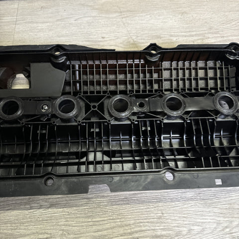 00-05 BMW E46 325 M54 ENGINE VALVE COVER 1432928