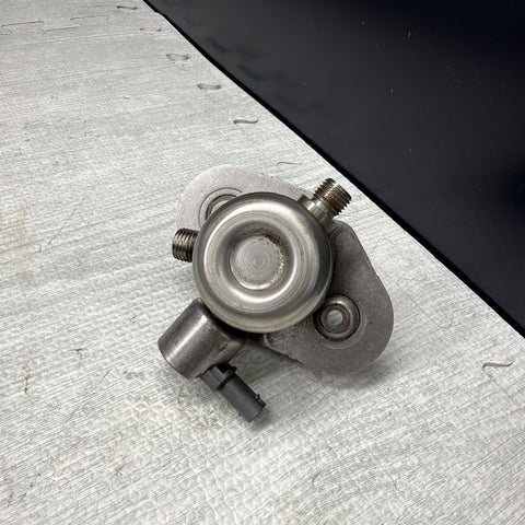 12-19 BMW High-pressure Pump M5 M6 650i X5M 8604232 F15 F85 F01 F02 F10 F13 F06