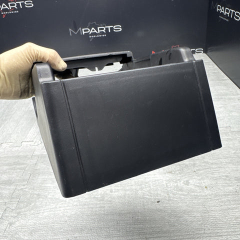 01-06 BMW E46 330 328 325 M3 COUPE BLACK CENTER CONSOLE