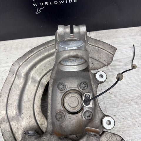 15-20 OEM BMW F80 F82 F83 M3 M4 Front Right Hub Spindle Knuckle Wheel Bearing