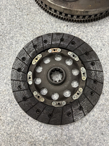 LUK BMW 01-06 E46 M3 S54 FLYWHEEL CLUTCH KIT DISC 8.9MM