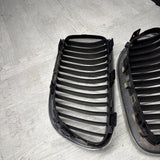 11-13 BMW 335i E92 E93 Front Left Right Upper Grille Set 7254967 7254970 OEM
