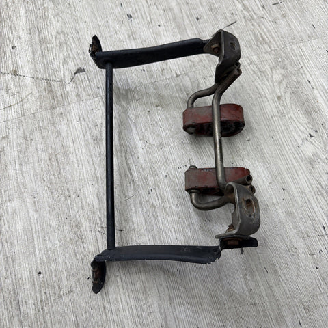 BMW E90 E92 E93 M3 08-13 Muffler Bracket Hanger 8041984 *Bent*