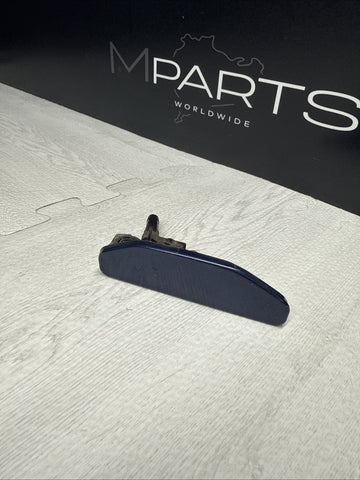 01-06 BMW E46 M3 Headlight Washer Jet Cover Right OEM 8256180 Mystic Blue