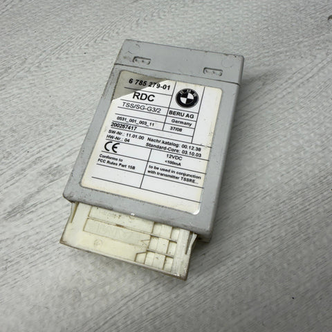 8-13 BMW E82 E88 128 135 E90 Passive Go Keyless Entry Control Module OEM 9134708