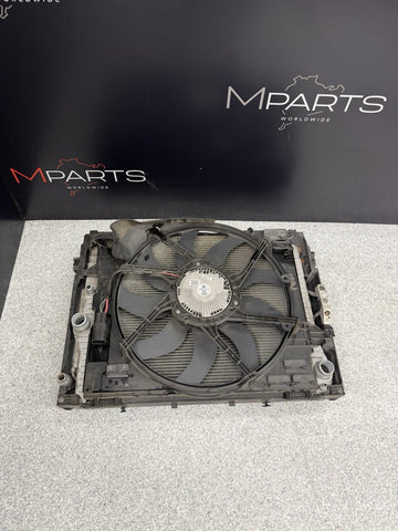 15-20 OEM BMW F80 F82 F83 M3 M4 Electric Radiator Cooling Fan w/Shroud