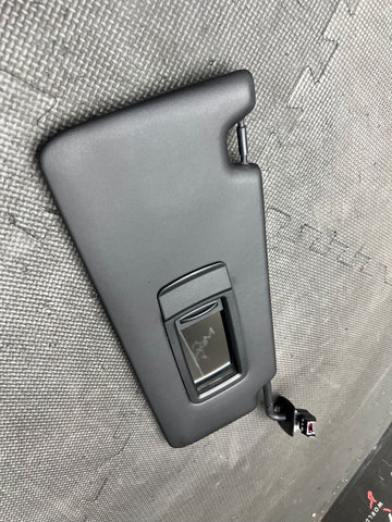 21-23 BMW G80 M3 Front Right Passenger Side Sun Visor 8092728