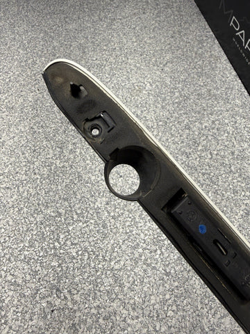 01-06 BMW E46 M3 Convertible Trunk Lid Grip Key Deck Handle Alpine White