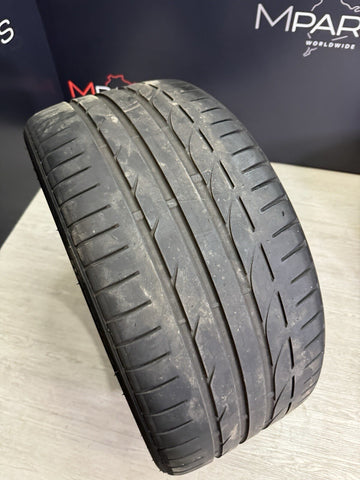 (1) Tire Bridgestone Potenza S001 255/35R19 255/35/19 2553519 96Y 5-7/32