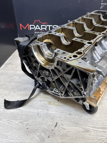 BMW E60 E63 M5 M6 06-10 S85 V10 Engine Block 11110443600 Bare Block