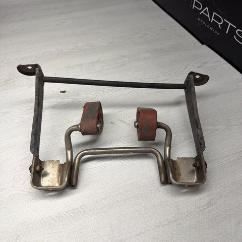 BMW E90 E92 E93 M3 08-13 Muffler Bracket Hanger 8041984