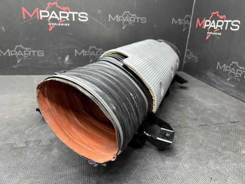 Air Cleaner Filter Box Duct Assembly 315204 318480 OEM 14-16 Ferrari 488