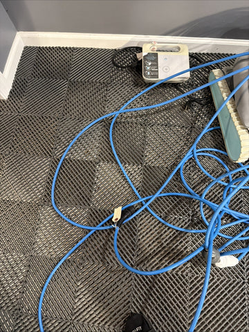Maytronics Dolphin Active 30i Robotic Pool Cleaner Tested Working