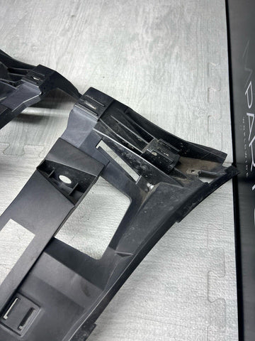 01-06 BMW E46 M3 FRONT BUMPER COVER GUARDS BRACKETS 2695247