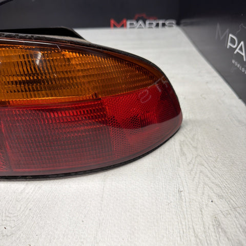98-02 BMW Z3M Z3 M Convertible Roadster Right Rear Tail Light OEM *Scratches