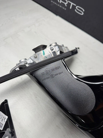 21-26 BMW G80 M3 Sedan Left Side Door Mirror W/ Camera Black Gloss *Broken Base