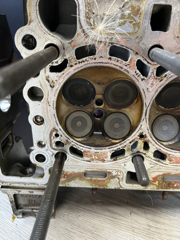 BMW 15-20 F80 F82 F83 M3 M4 S55 Engine Cylinder Head w Valves Complete