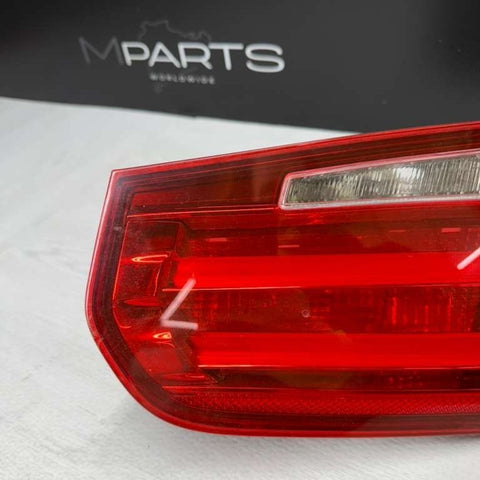 12-15 BMW F30 F80 M3 Inner Tail Light Lamp Right Passenger Side OEM 7371112