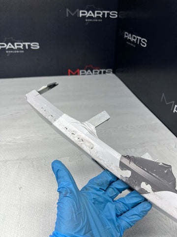 BMW E46 M3 01-06 FRONT HEADLIGHT TRIMS MOLDINGS PAIR ALPINE WHITE