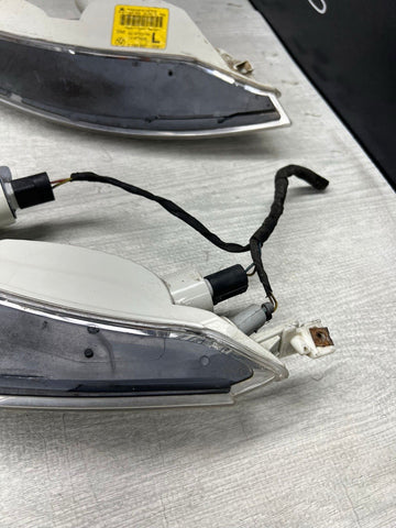 2004-10 BMW E63 E64 645 650 M6 Front Turn Signal Lights Lamps OEM