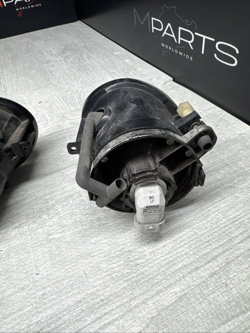 01-06 BMW E46 M3 00-03 E39 M5 Left Right Fog Lights Lens Foglight Non Fluted OEM