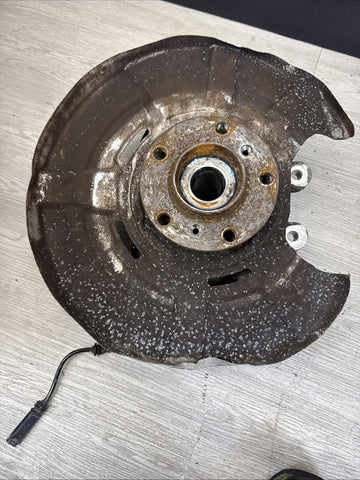 2012-2019 BMW F06 F10 M5 M6 LEFT DRIVER REAR SPINDLE KNUCKLE HUB