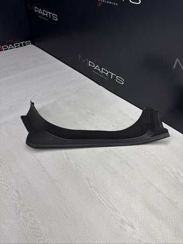 BMW 21-26 G82 G83 RIGHT PASSENGER TRUNK TRIM COVER DRIP SEAL CHANNEL BLACK