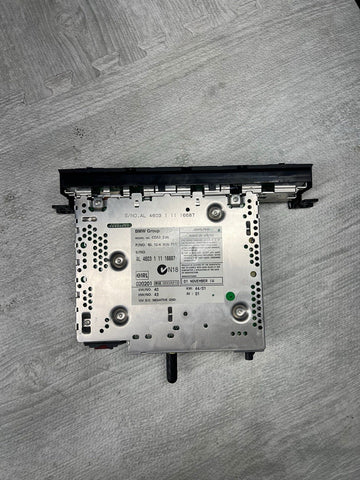 01-06 BMW 3 Series E46 325 330 M3 CD Player Business Radio *Broken Knob*